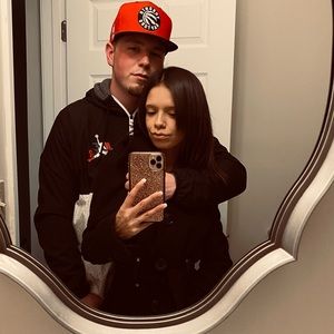 Meet your Posher, Isabel